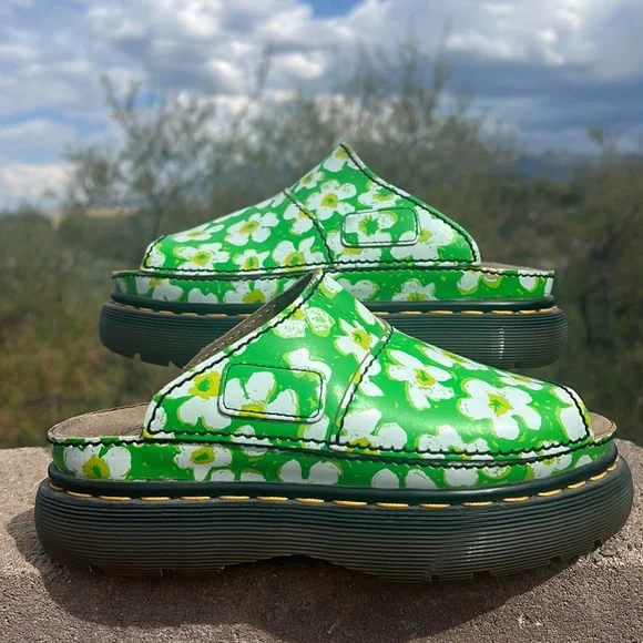 🏴󠁧󠁢󠁥󠁮󠁧󠁿 Vintage MIE Dr. Martens Green Daisy Platform Slides Sandals UK 5